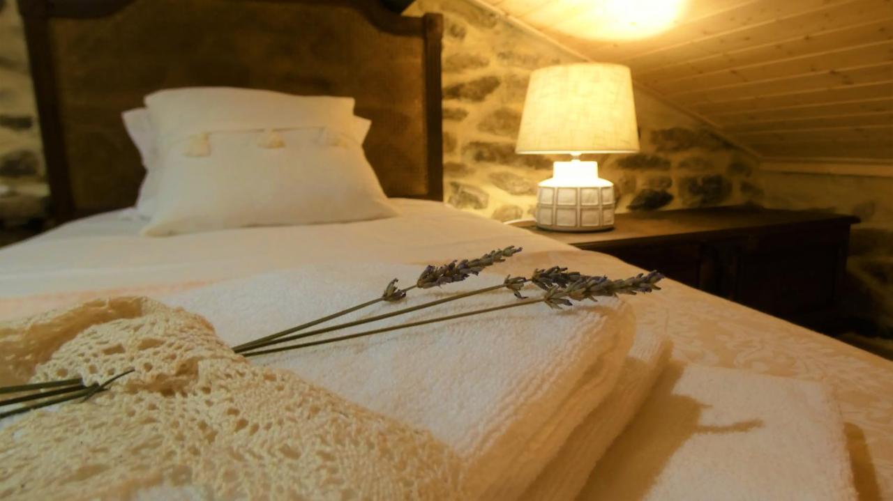 Casa Da Laja - Casas De Villar- Rural Experience Vilar de Amargo Екстериор снимка